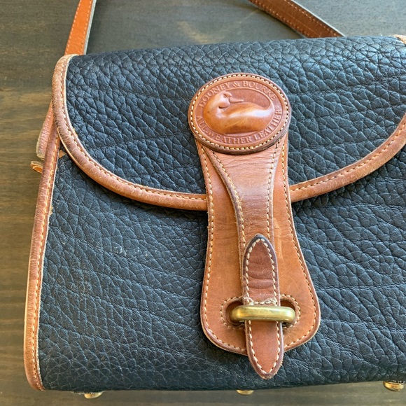 Dooney & Bourke All Weather Leather Vintage Crossbody Purse - Picture 2 of 12